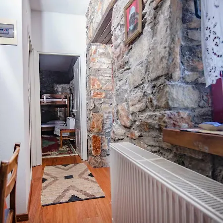 Apartment 6 Beds Small House On Olympus Authentic Landscape