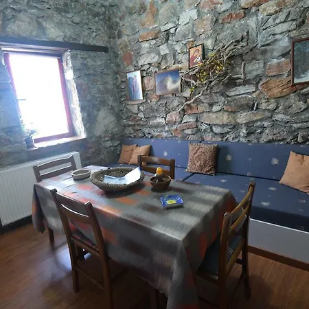6 Beds Small House On Olympus Authentic Landscape Apartment *